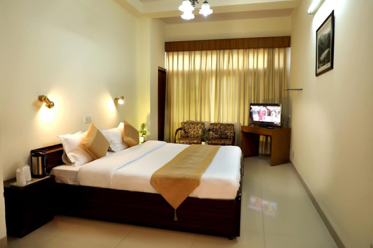 Tara Home Shimla Near Mall Road Экстерьер фото