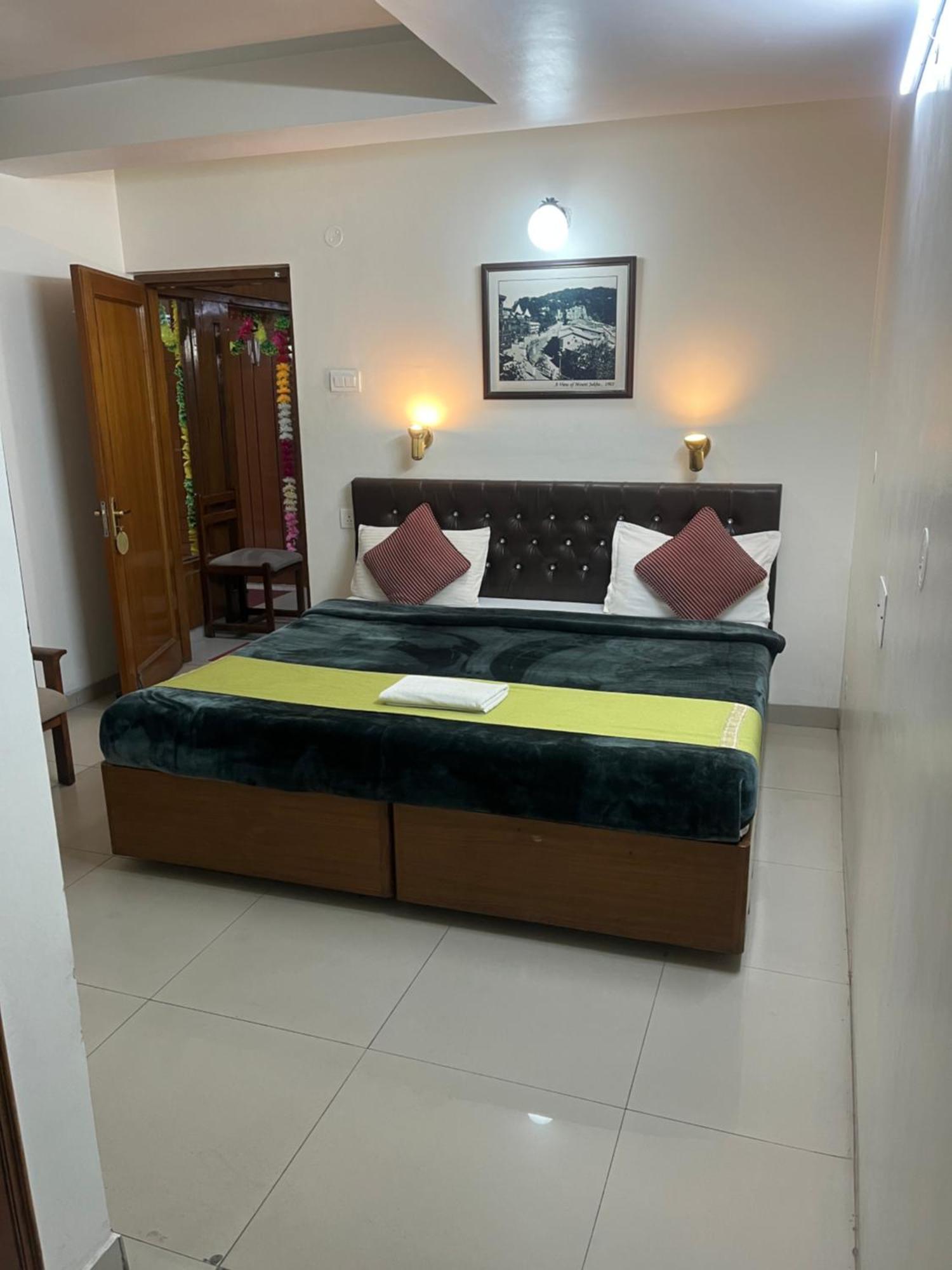 Tara Home Shimla Near Mall Road Экстерьер фото